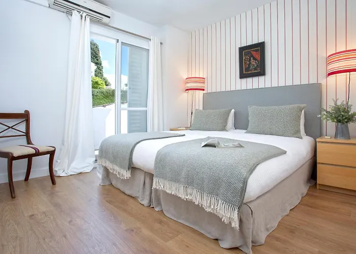 Genteel Aloha Golf Apartment *