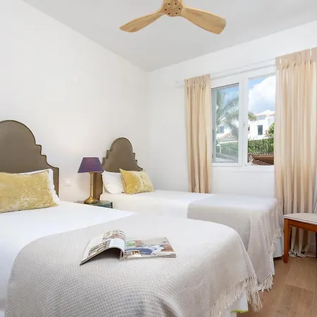 Apartment Genteel Aloha Golf