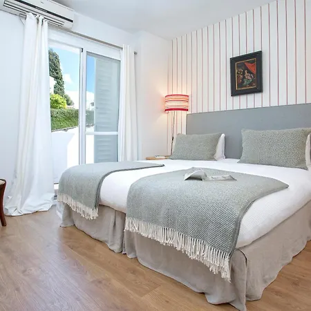 Genteel Aloha Golf Apartment *