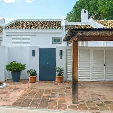 Apartamento Genteel Aloha Golf Marbella